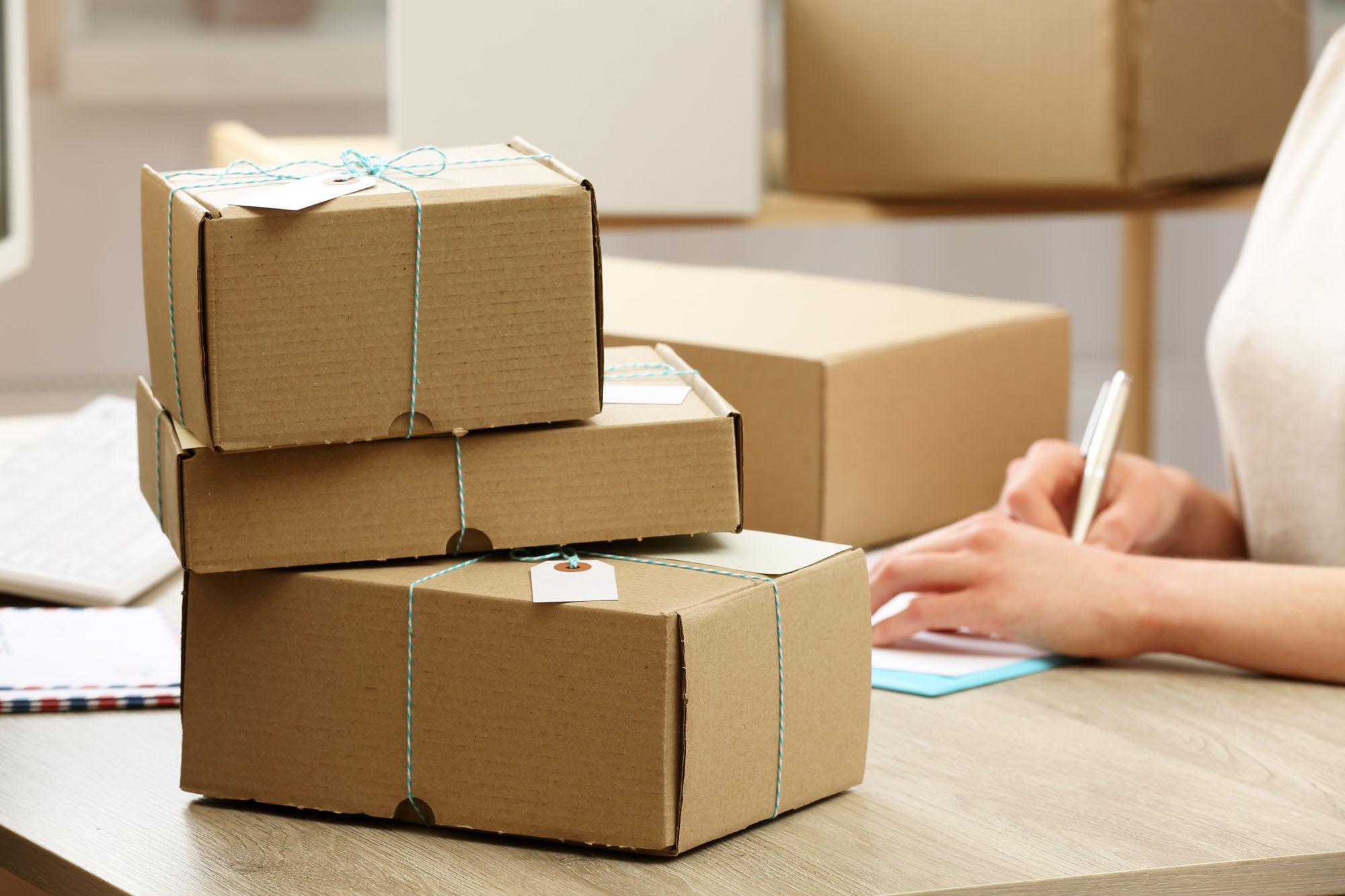 Ontdek onze persoonlijke en flexibele aanpak voor unieke geschenkboxen.